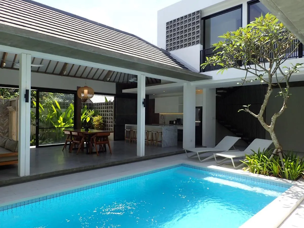 Villa Hujan Seminyak